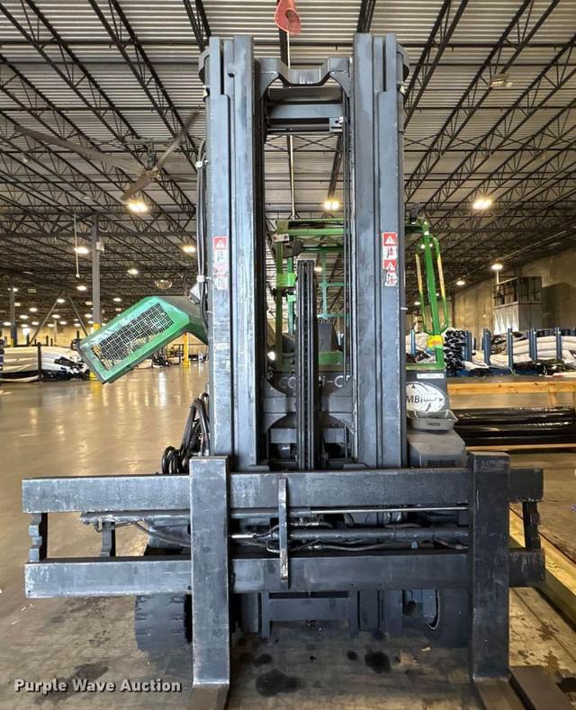 Image of Combi-Lift CB8000CB equipment image 1