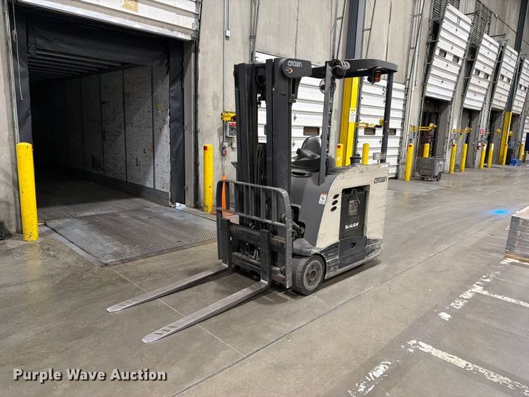 2018 Crown RC5545-40 Equipment Image0