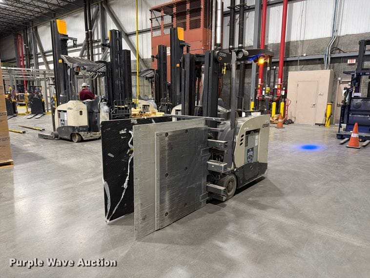 2018 Crown RC5545-40 Equipment Image0