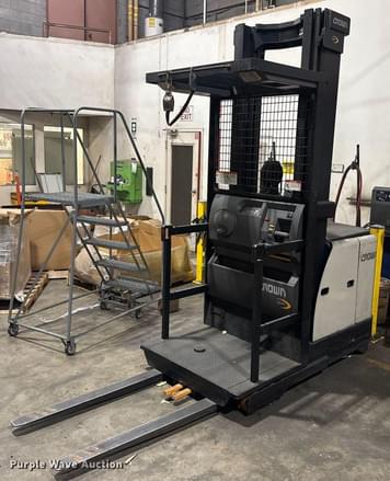 Main image Crown SP3520-30