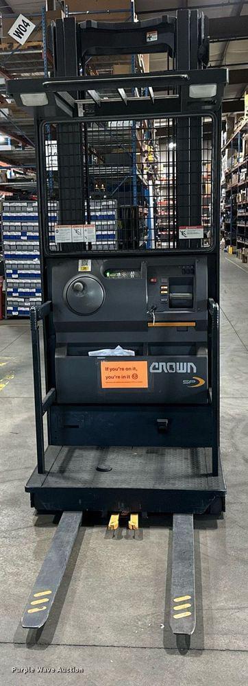 Image of Crown SP3520-30 equipment image 1