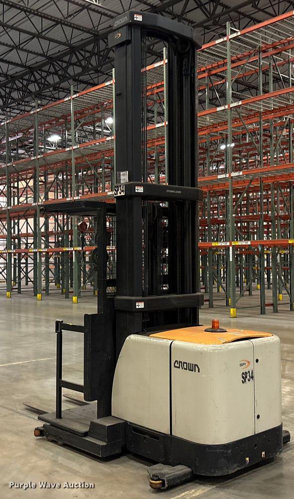 Image of Crown SP4050-30 equipment image 2