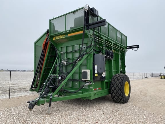 Main image CrustBuster Boll Buggy