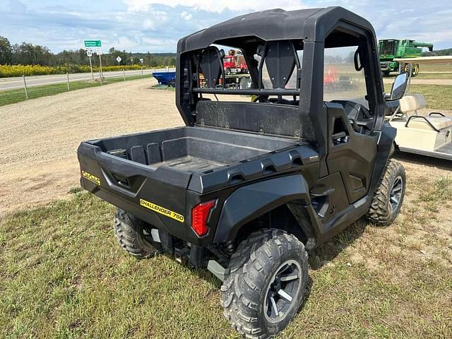 Image of Cub Cadet Challenger 750 equipment image 2