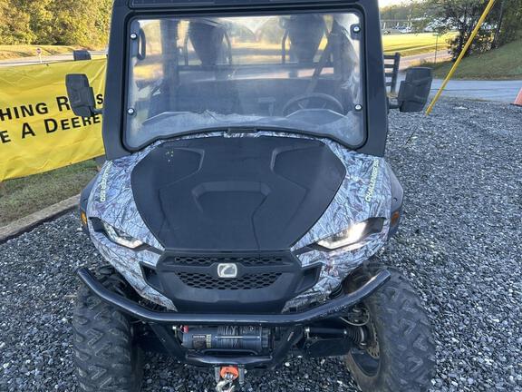 Image of Cub Cadet Challenger 550 equipment image 2