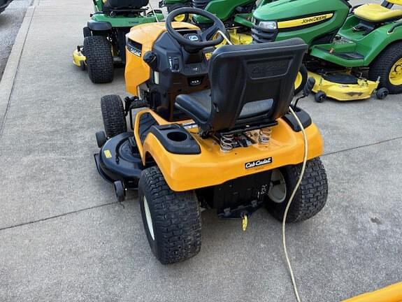Image of Cub Cadet XT1 LT46 Image 1