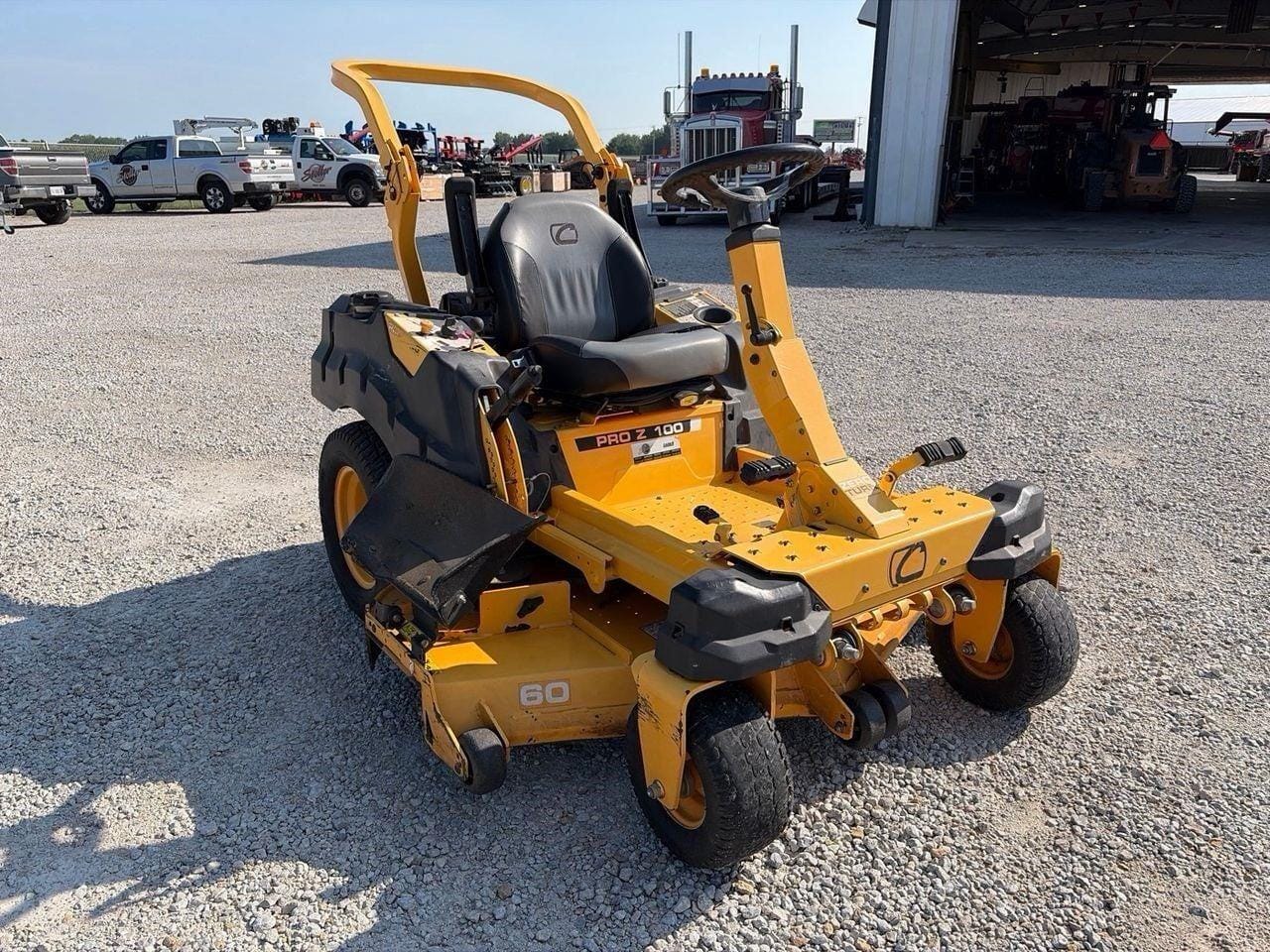 2018 Cub Cadet PRO Z 160S Equipment Image0