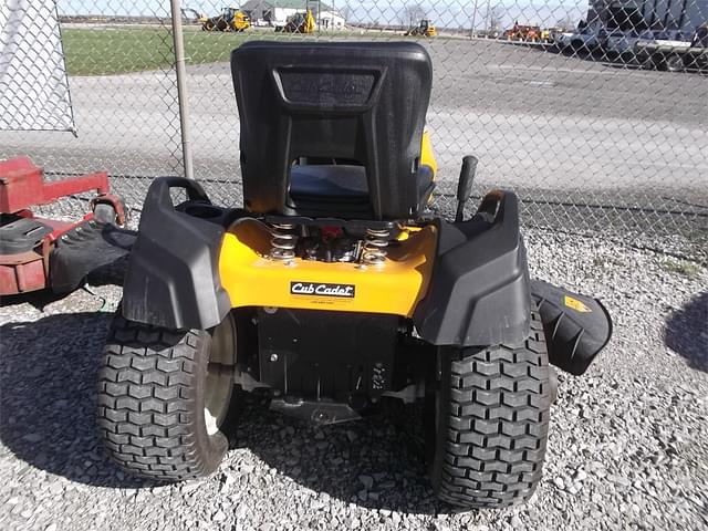 Image of Cub Cadet XT1 GT54 equipment image 4