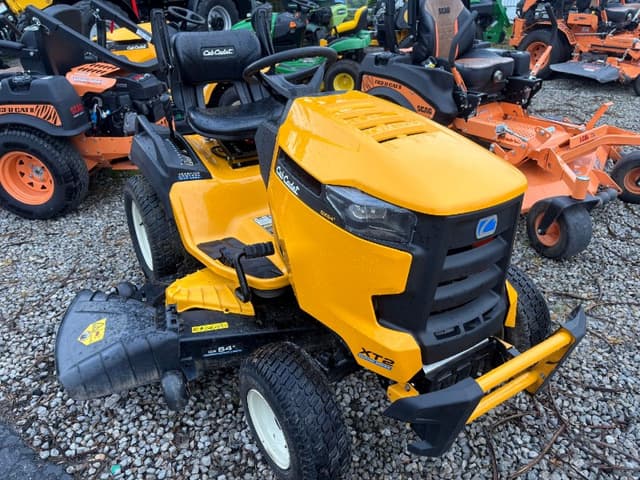 Image of Cub Cadet XT2 GX54D equipment image 2