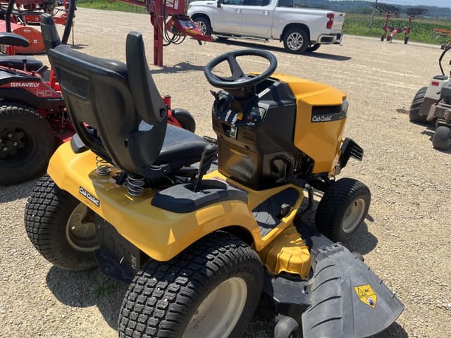 Image of Cub Cadet XT2 SLX54 equipment image 3