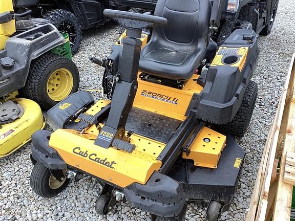 Image of Cub Cadet Z-Force equipment image 2