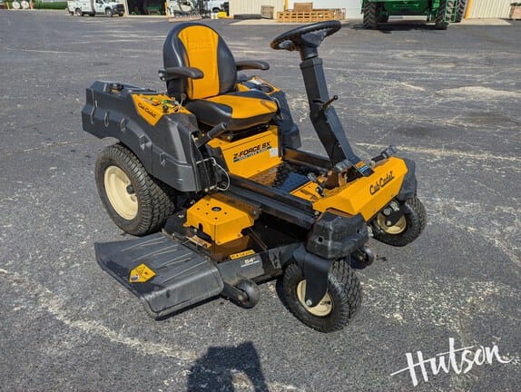 2018 Cub Cadet Z-Force SX Equipment Image0