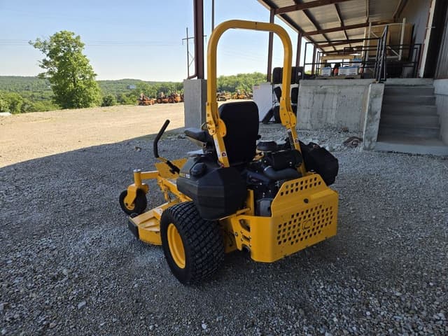 Image of Cub Cadet Pro Z 760L equipment image 4
