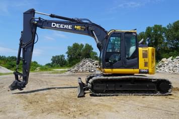 Main image John Deere 135G