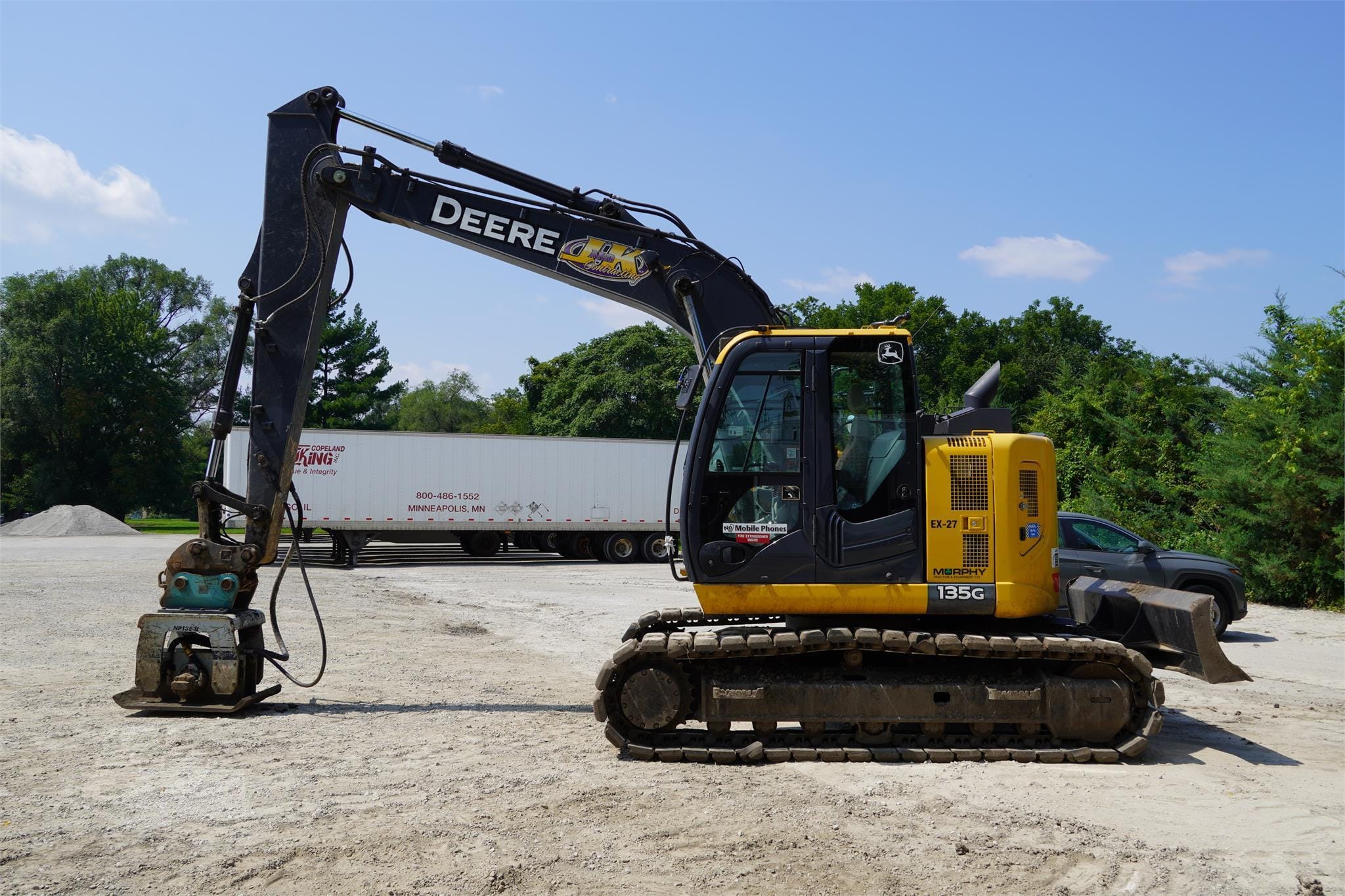 2018 John Deere 135G Equipment Image0