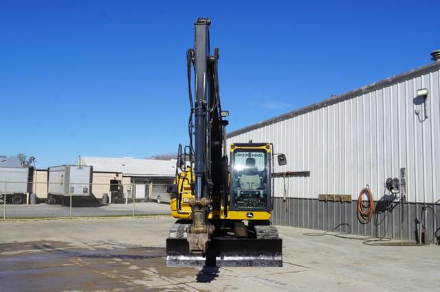 Image of John Deere 135G equipment image 4