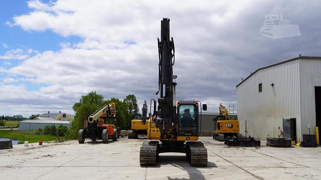 Image of John Deere 180GLC equipment image 3