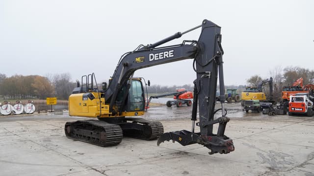 Image of John Deere 180GLC equipment image 4