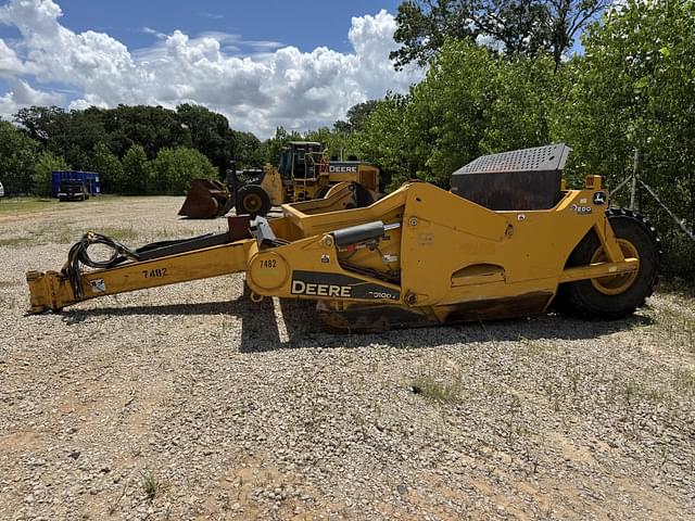 Image of John Deere 2010DE equipment image 1