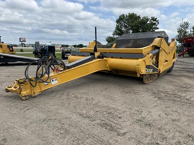 Image of John Deere 2010DE equipment image 1