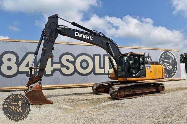 Image of John Deere 210G LC equipment image 3