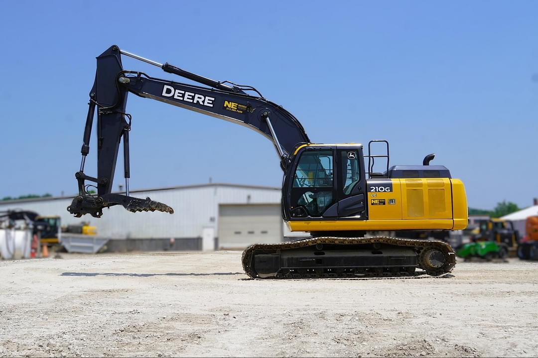 Image of John Deere 210G LC Primary image