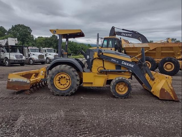 Image of John Deere 210L EP equipment image 2