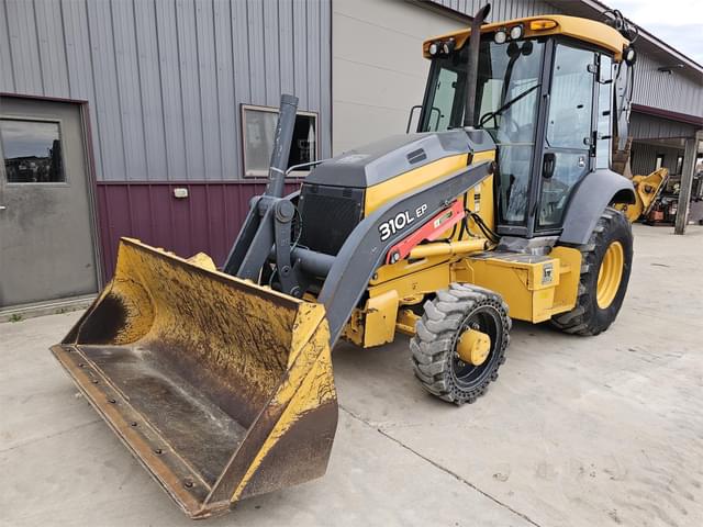 Image of John Deere 310L EP equipment image 3