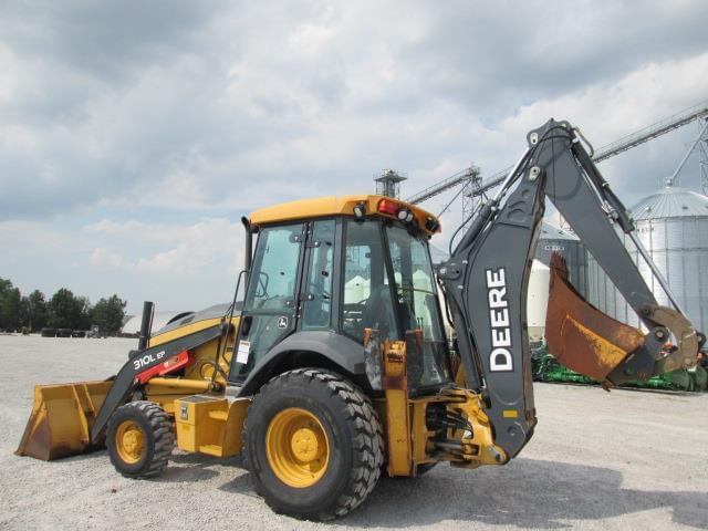 Image of John Deere 310L EP equipment image 4