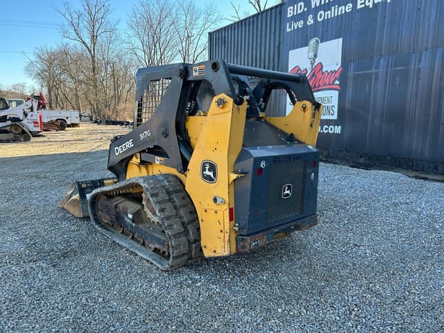 Image of John Deere 317G equipment image 1