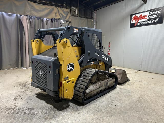 Image of John Deere 317G equipment image 3