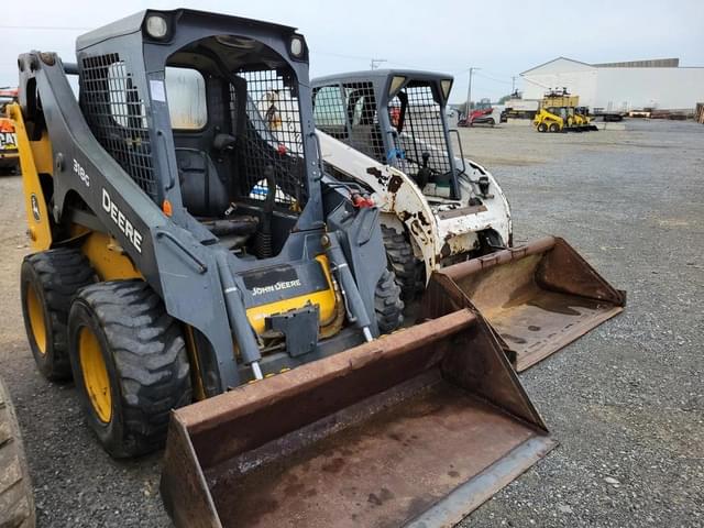 Image of John Deere 318G equipment image 1