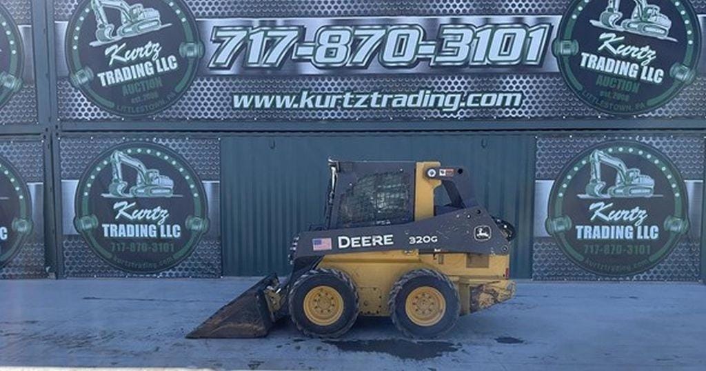 2018 John Deere 320G Equipment Image0