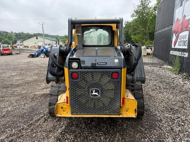 Image of John Deere 323E equipment image 2