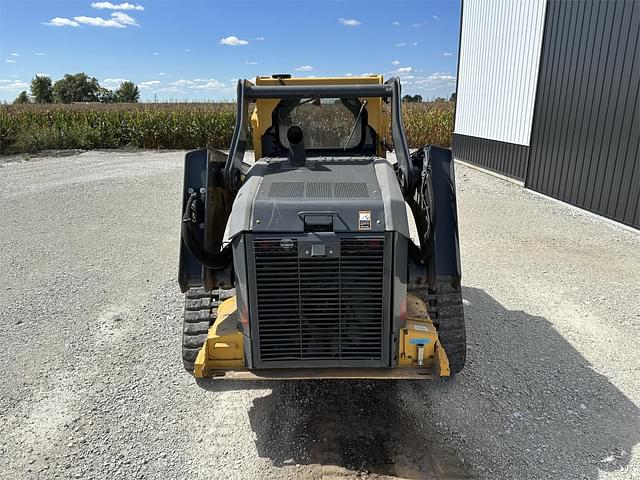 Image of John Deere 331G equipment image 3