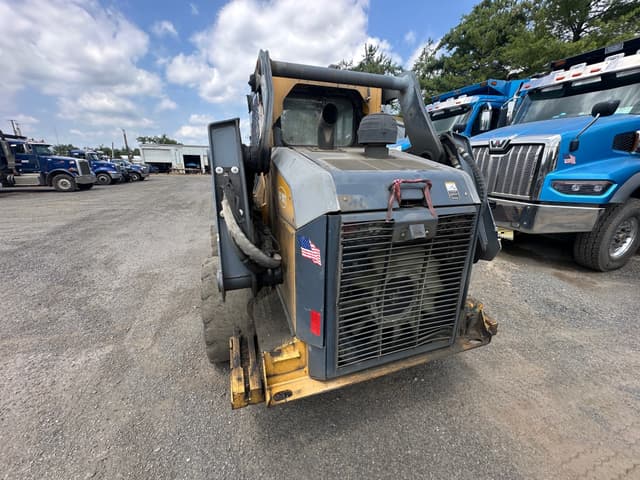 Image of John Deere 332G equipment image 3