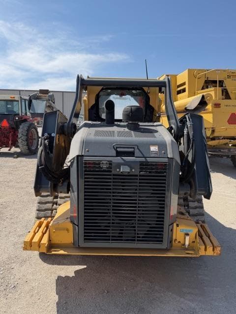 Image of John Deere 333G equipment image 2