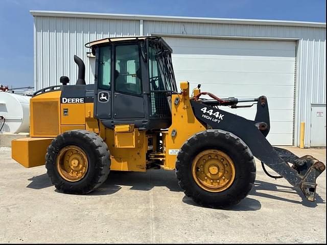 Image of John Deere 444K equipment image 1