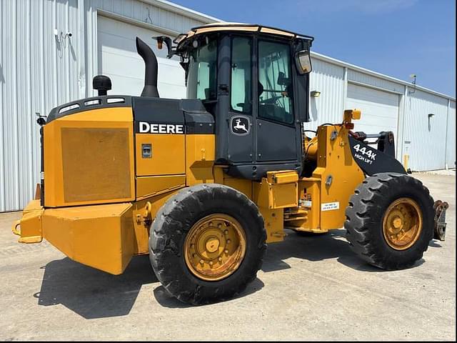 Image of John Deere 444K equipment image 3