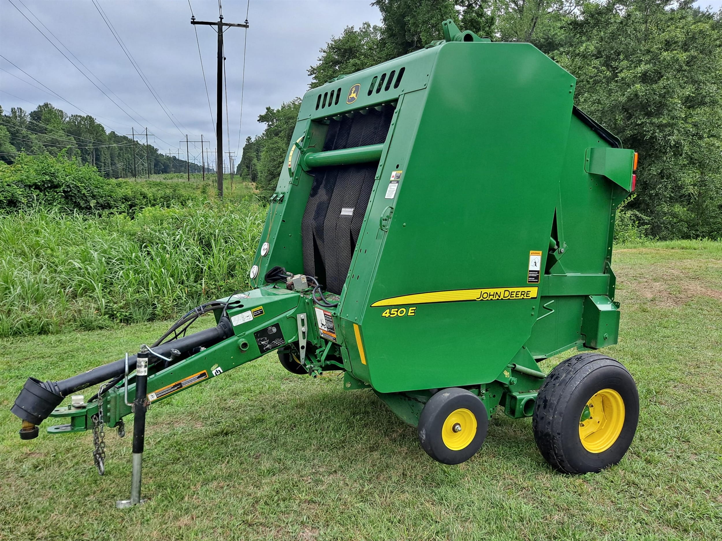 2018 John Deere 450E Equipment Image0
