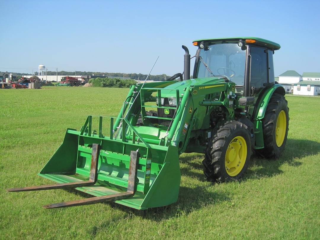 Image of John Deere 5100E Primary image