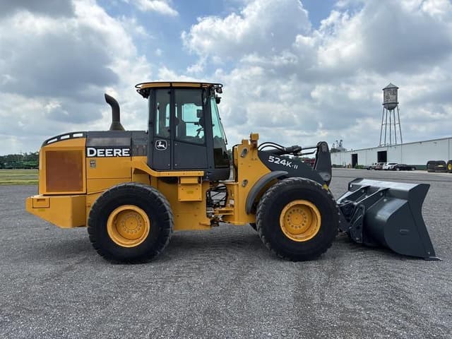 Image of John Deere 524KII equipment image 3