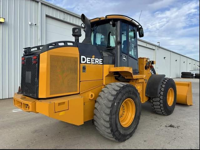 Image of John Deere 544K equipment image 4