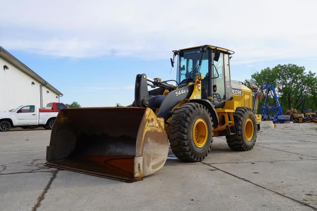 Image of John Deere 544K-II equipment image 1