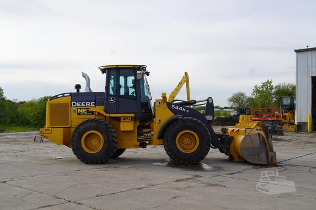 Image of John Deere 544K-II equipment image 4