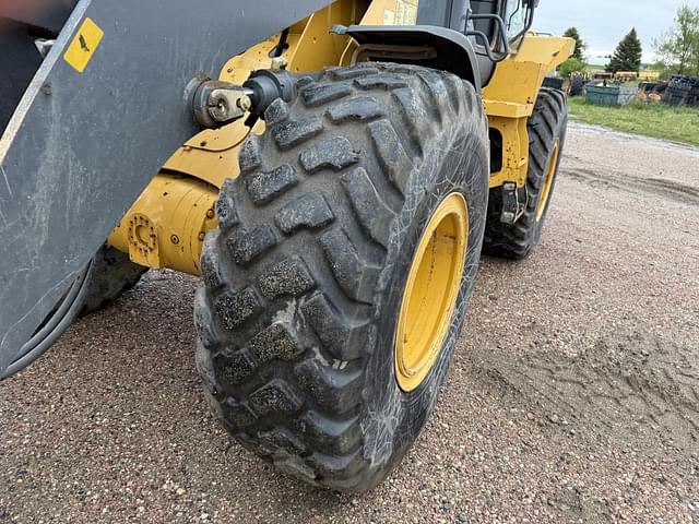 Image of John Deere 544K-II equipment image 2
