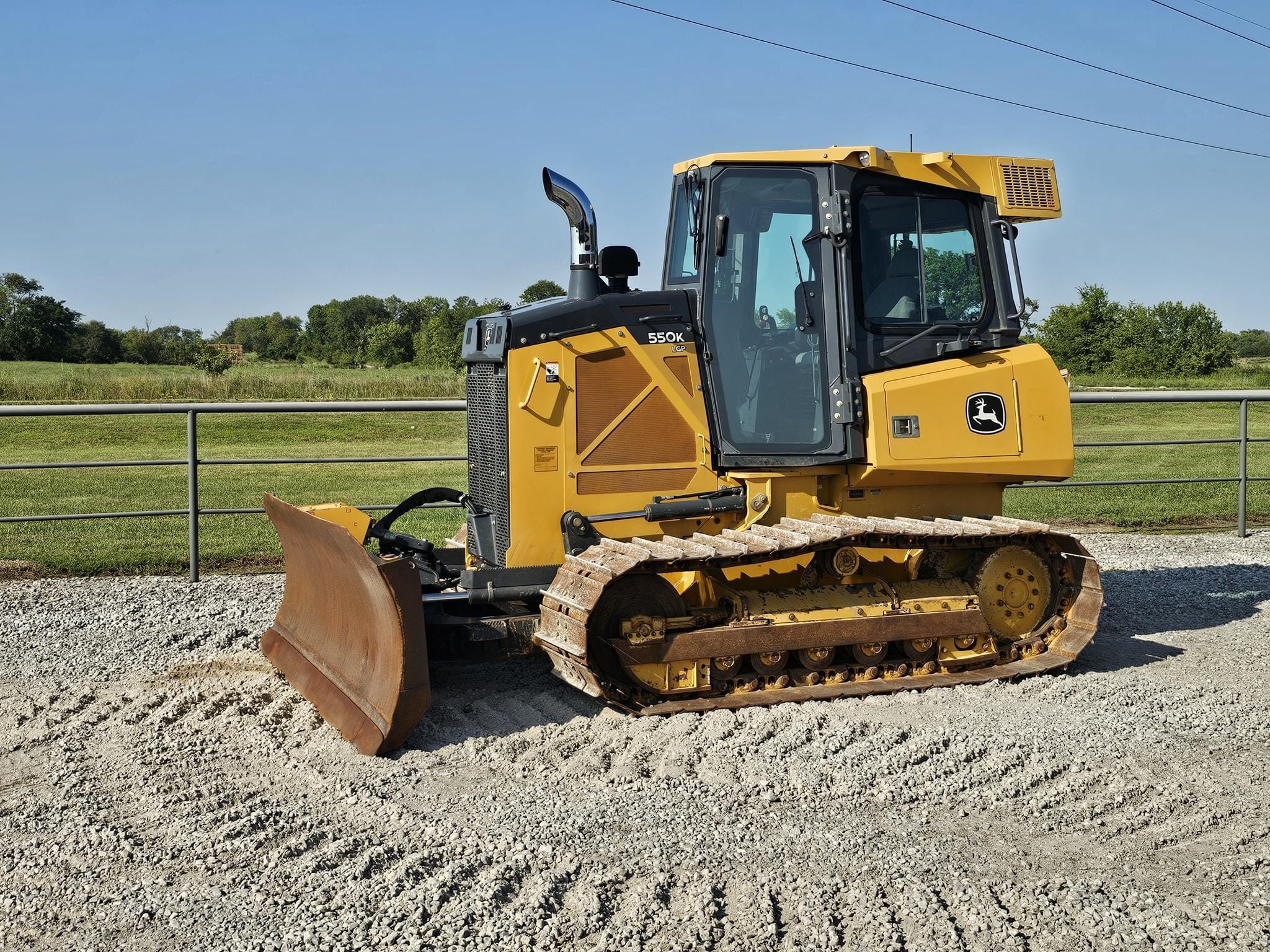 2018 John Deere 550K LGP Equipment Image0