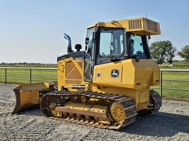 Image of John Deere 550K LGP equipment image 3