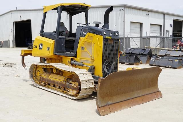 Image of John Deere 550K XLT equipment image 4