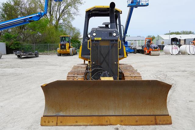 Image of John Deere 550K XLT equipment image 4